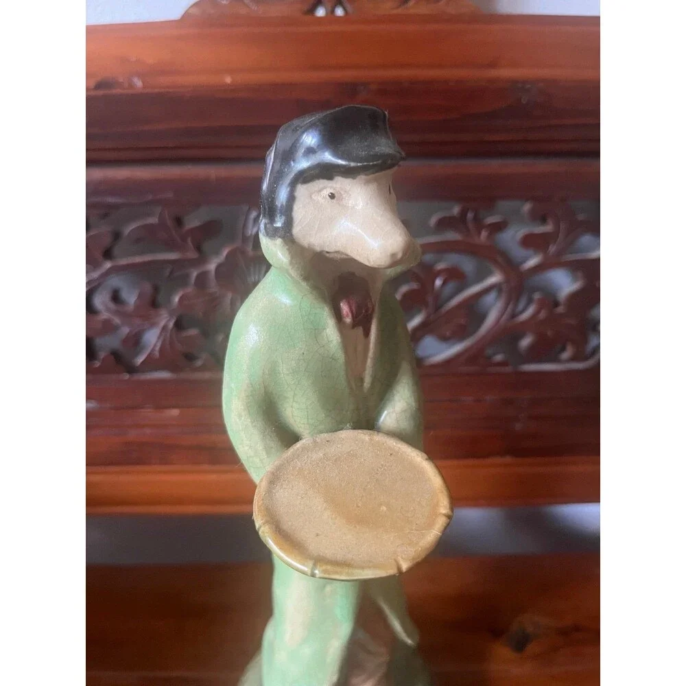 Vintage Butler Strasburg Dog Figurine